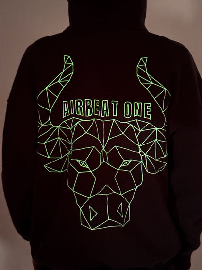 AIRBEAT ONE Hoodie "BULL" Versandinformationen