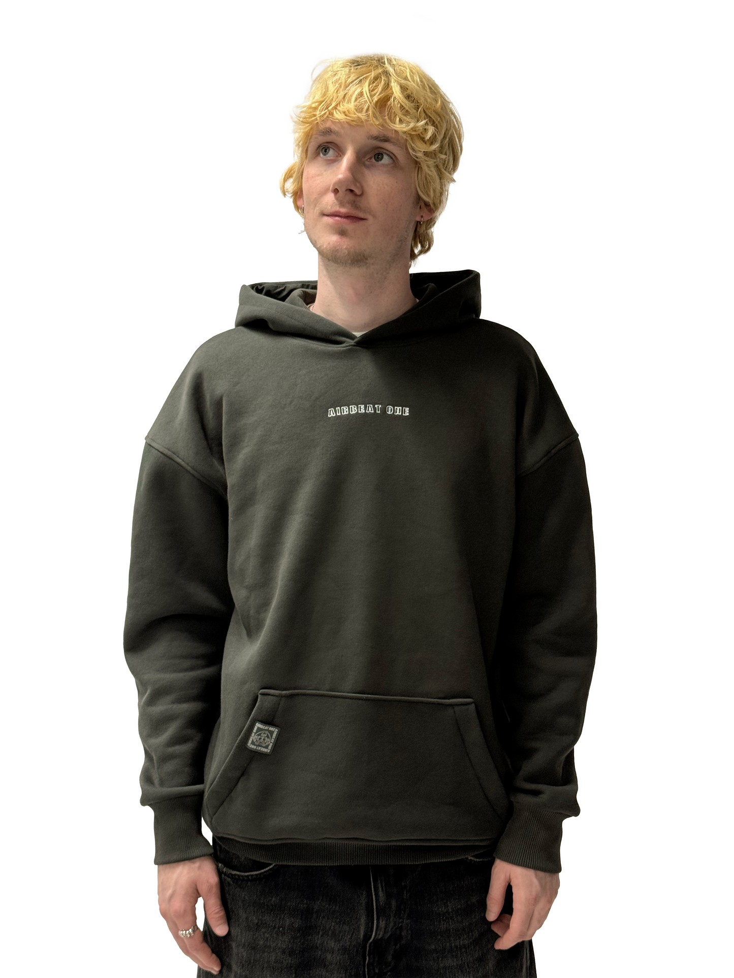 AIRBEAT ONE Hoodie "BULL" Versandinformationen